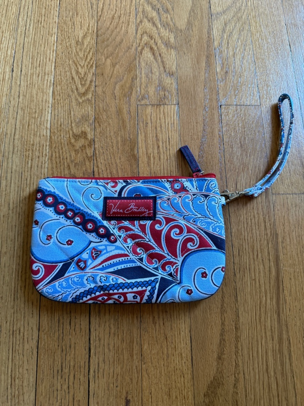Vera Bradley Seaside Collection
Wristlet Red White Blue